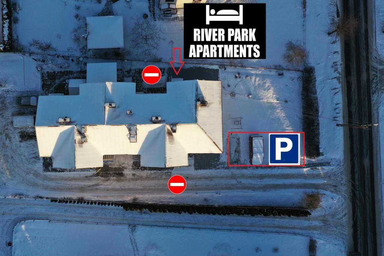 River Park Apartments Ukmergė Esterno foto